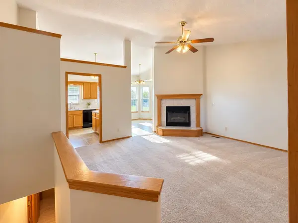 715 E Laramie Cir, Maize, KS 67101