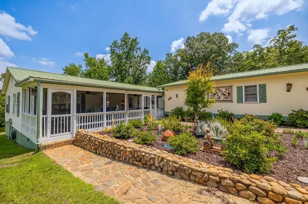 2511 Pineland Shores CIR,  Cross Hill,  SC 29332