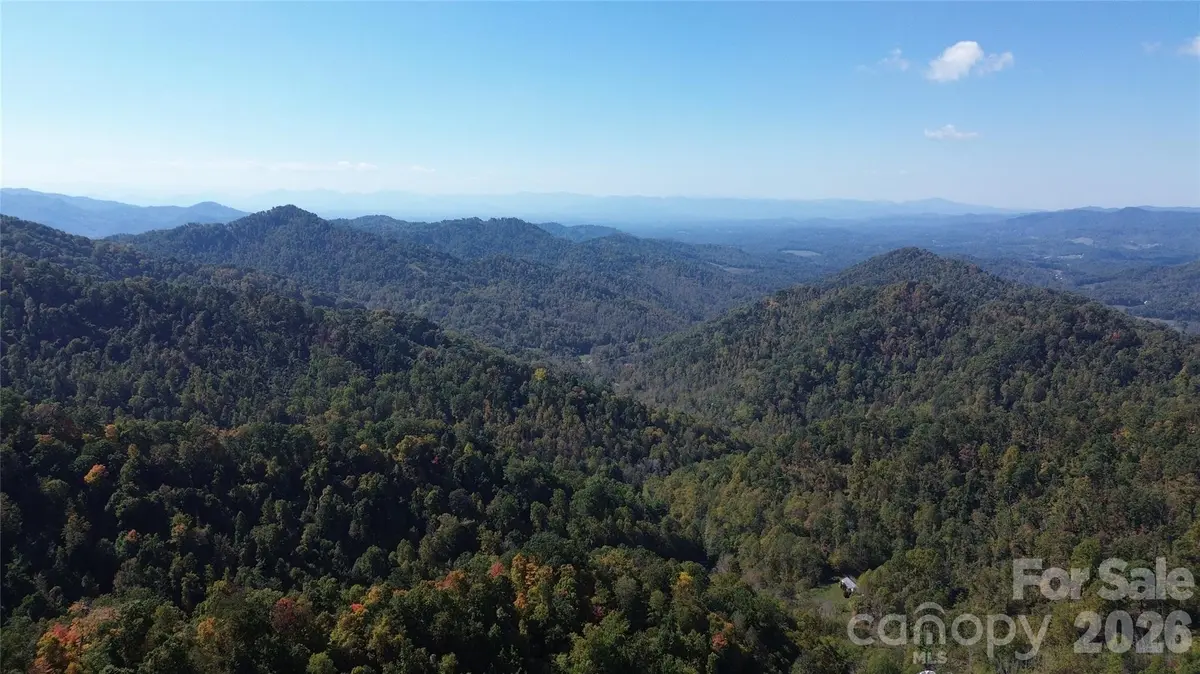9999 Kelses Valley DR, Mars Hill, NC 28754