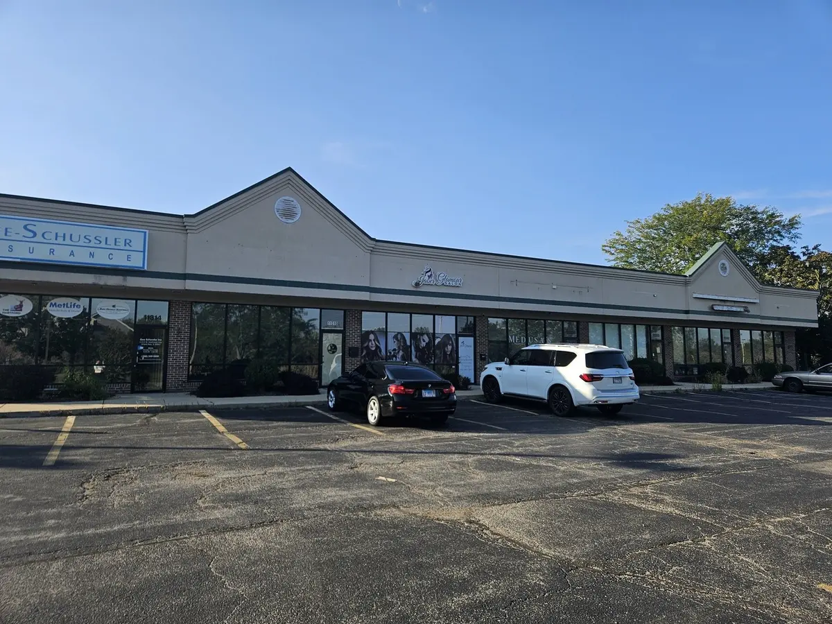 11300 Southwest HWY, Orland Park, IL 60467