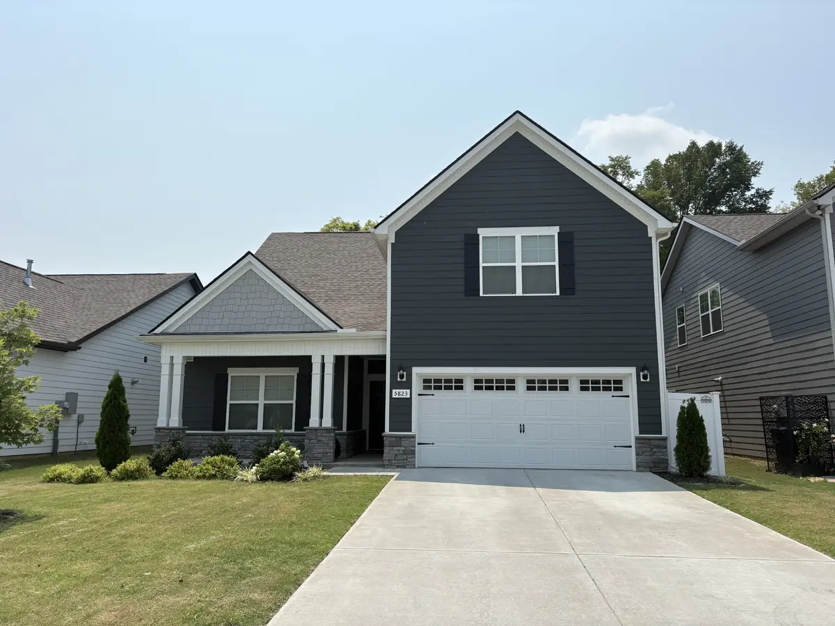 5823 Bear Trl, Rockvale, TN 37153