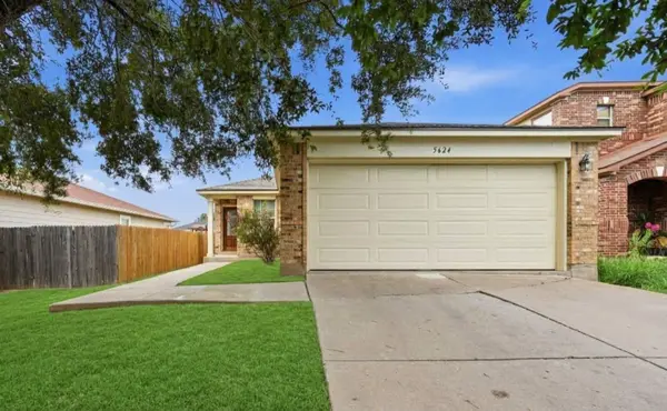 5624 Sunday Silence DR, Del Valle, TX 78617