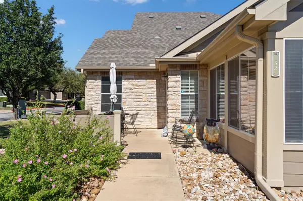 30 Wildwood DR #32, Georgetown, TX 78633