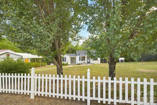 2682 Anglin Mill RD, Stoneville, NC 27048