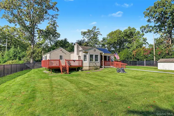 1161 Stony Brook RD, Lake Grove, NY 11755