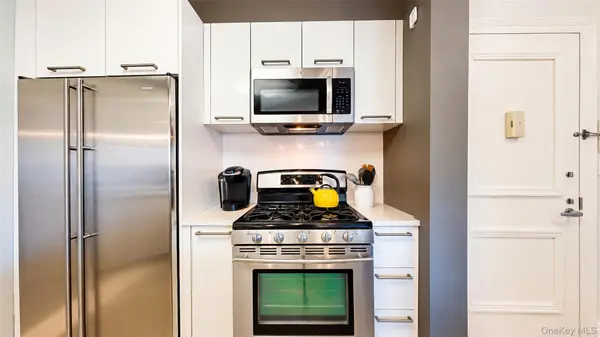 64-05 Yellowstone BLVD #415AS, Forest Hills, NY 11375
