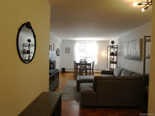 40 Daley PL #126, Lynbrook, NY 11563