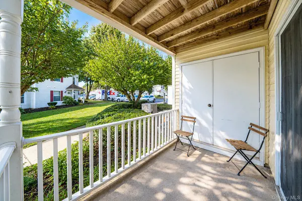 173 Fairview CIR, Middle Island, NY 11953
