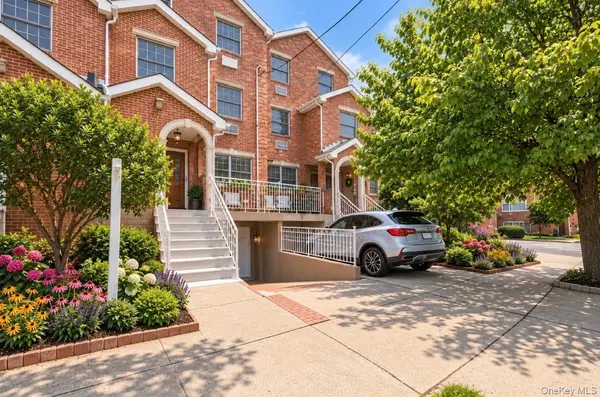 7904 Juniper Valley RD, Middle Village, NY 11379