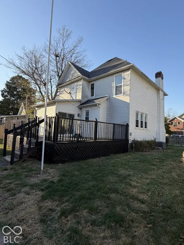 1705 S E ST, Elwood, IN 46036