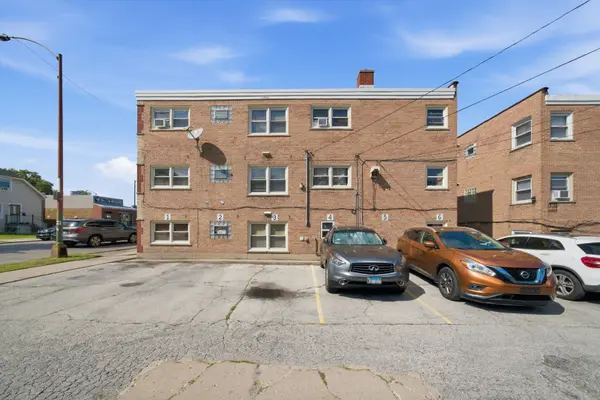 6361 W Addison ST, Chicago, IL 60634