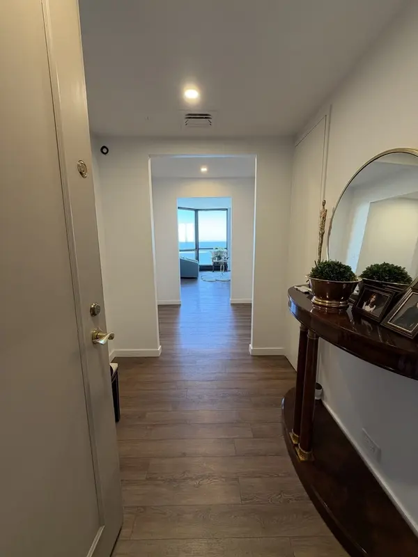 990 N Lake Shore DR #27D, Chicago, IL 60611
