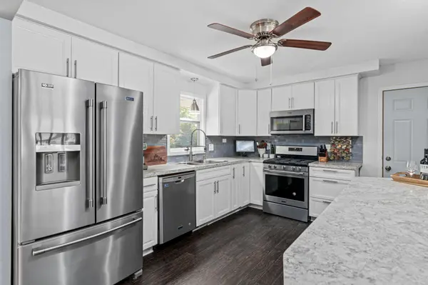 2949 Northview ST, Roseville, MN 55113