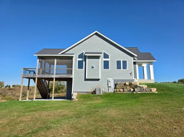 30228 712th ST, Lake City, MN 55041