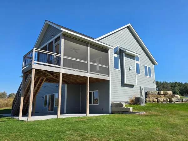 30228 712th ST, Lake City, MN 55041