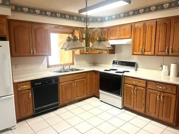 2317 Viola Heights DR NE, Rochester, MN 55906