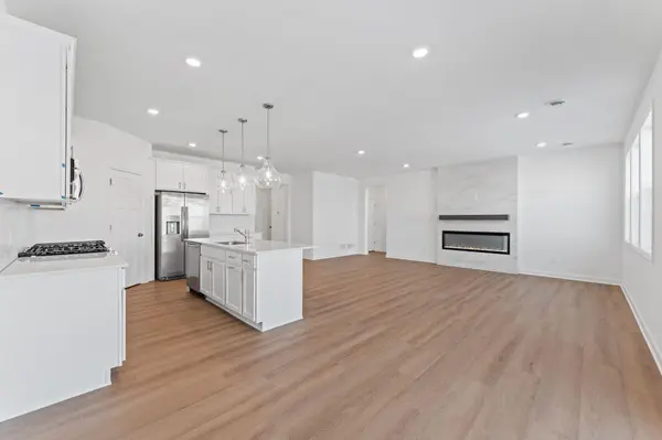 2194 Traverse DR, Lino Lakes, MN 55014