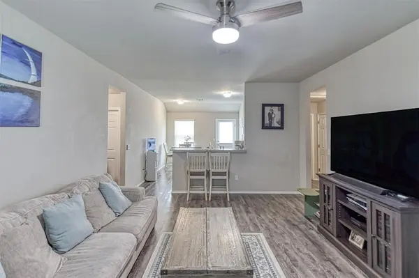311 Waterside DR, Newcastle, OK 73065