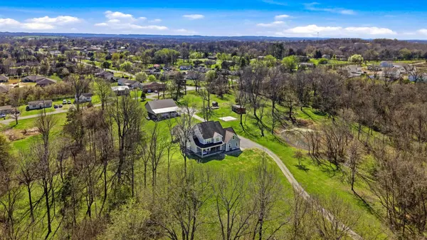 126 Laurelwood Dr, Shelbyville, TN 37160