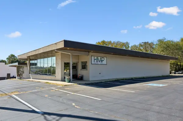 2000 S Main St, Columbia, TN 38401