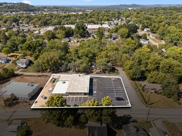 2000 S Main St, Columbia, TN 38401