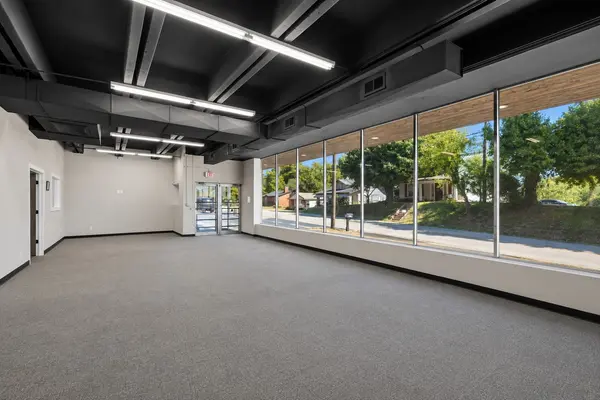 2000 S Main St, Columbia, TN 38401