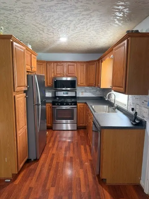 208 Valley St, Sparta, TN 38583