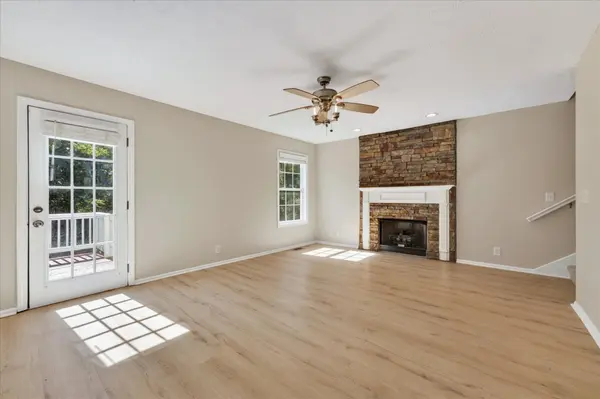 1399 Ambleside Dr, Clarksville, TN 37040
