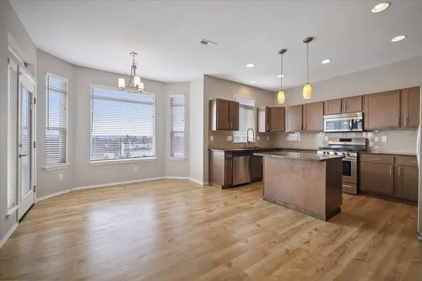 8553 N James Dr, Spokane, WA 99208