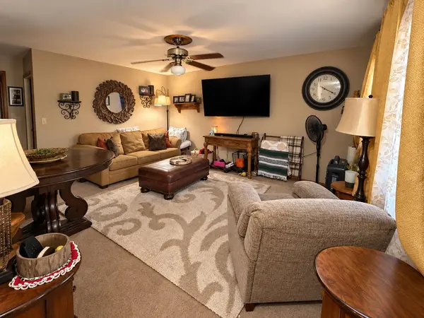2218 S Water St, Wichita, KS 67213