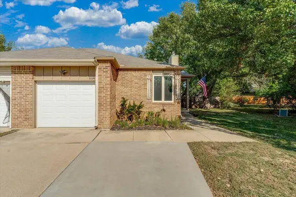 1114 S Capri Lane, Wichita, KS 67207