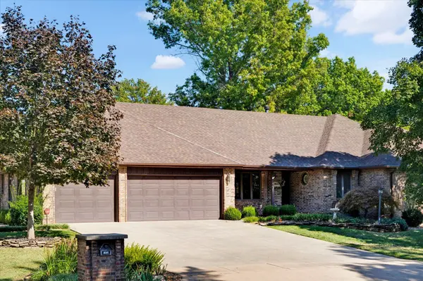 4045 E Linwood ST, Springfield, MO 65809