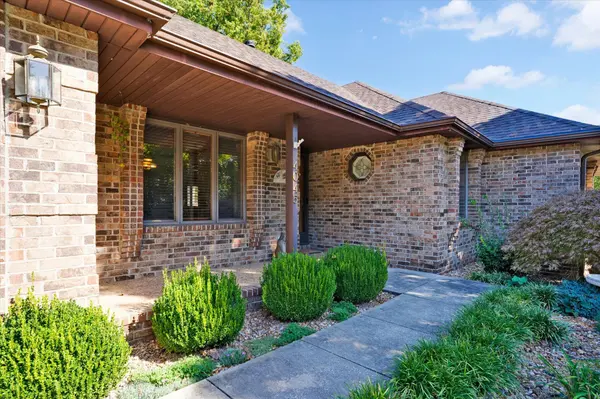 4045 E Linwood ST, Springfield, MO 65809