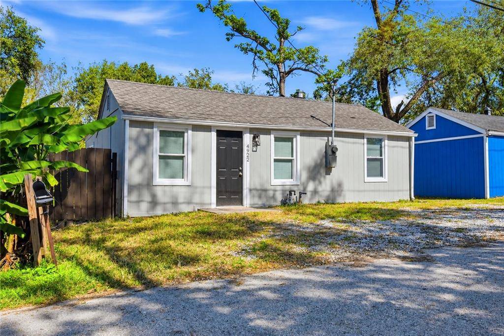 4922 Blue LN, Kansas City, KS 66104