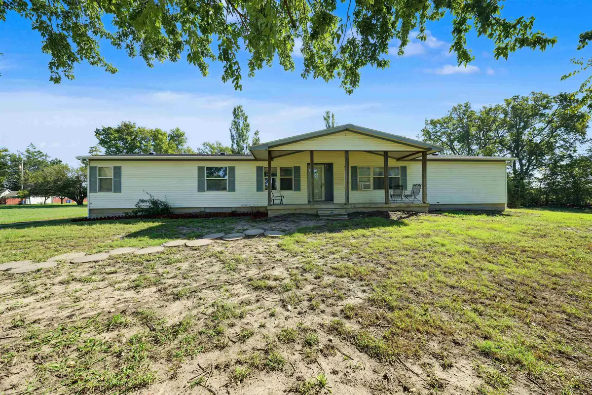 227 S Center St., Assaria, KS 67416
