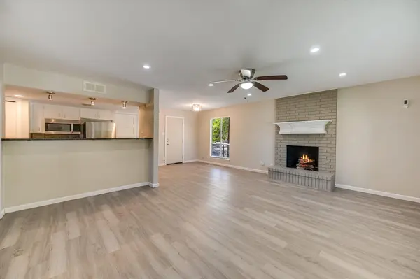 1813 Woodland Ave #B, Austin, TX 78741