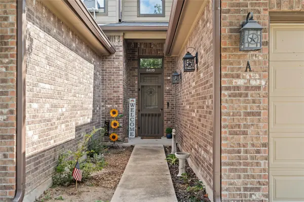 8411 Furness DR #A, Austin, TX 78753