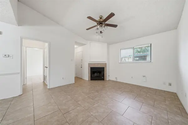 1304 Zephyr LN, Round Rock, TX 78664