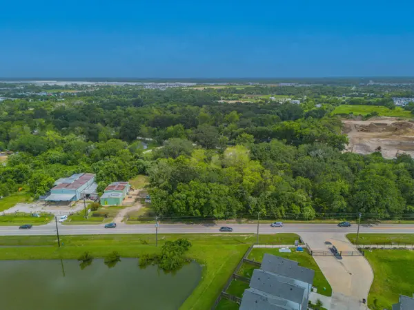 4200 Almeda Genoa RD, Houston, TX 77048