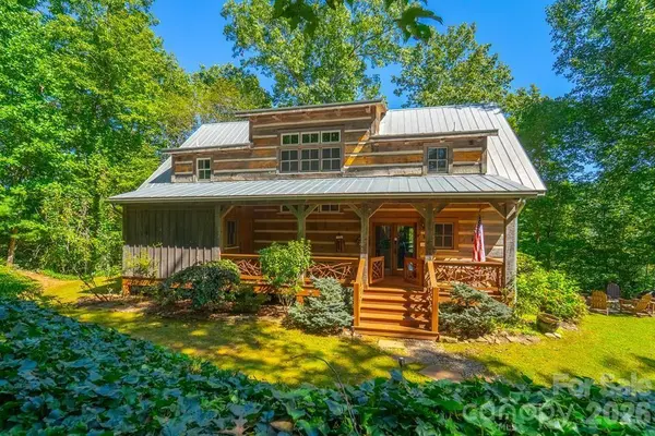 246 Fiddle And A Bow LN, Sylva, NC 28779