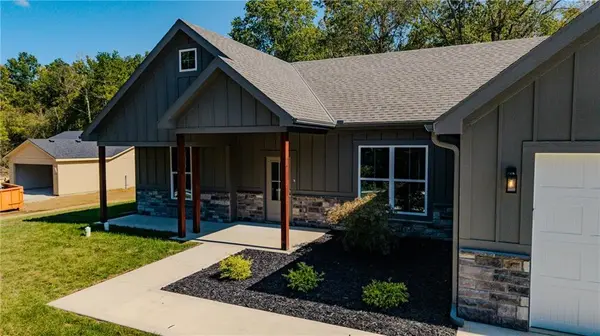 331 NE 21st RD, Warrensburg, MO 64093