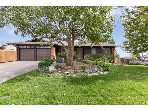 1586 S Wright, Lakewood, CO 80228