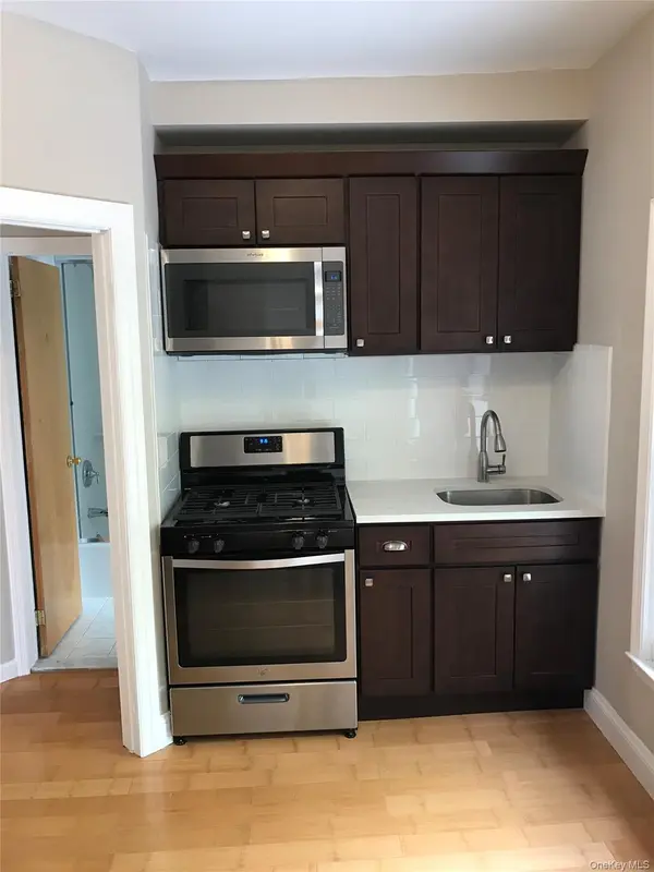 156 Main ST #2, Northport, NY 11768