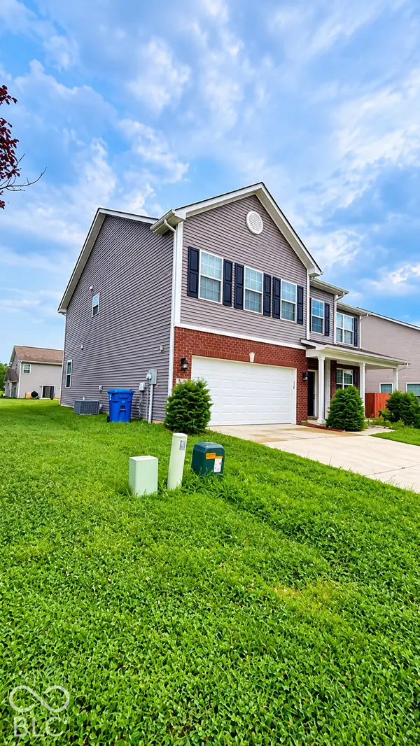 2909 Pointe Bay RD, Indianapolis, IN 46229