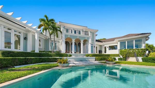 560 HARBOR POINT RD, Longboat Key, FL 34228