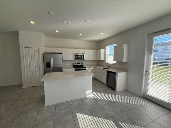 117 BOGEY DR, Davenport, FL 33896