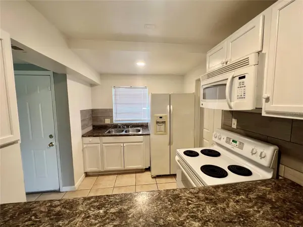 624 ROYALTY CT #A, Kissimmee, FL 34758