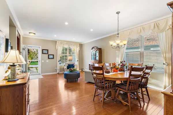 13278 Iowa CT, Huntley, IL 60142