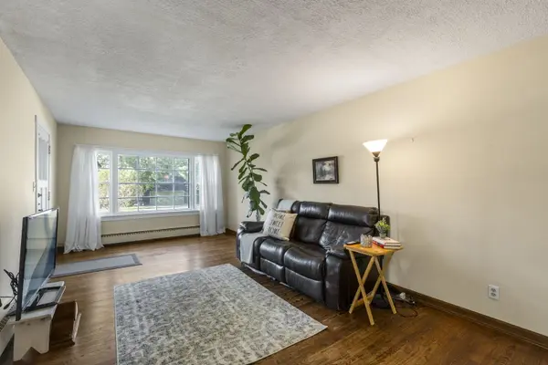 1201 Lincoln AVE, Fox River Grove, IL 60021