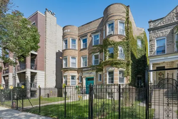 6221 S Kimbark AVE, Chicago, IL 60637